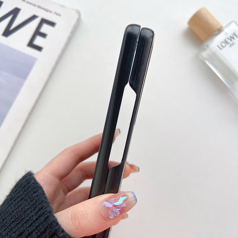 Chanel Galaxy Z Flip 3 4 5 6 5G Case coque hullePhone case Shell for samsung z flip 6 5 4 fold4 3 samsung  z flip 6 5 4 Case