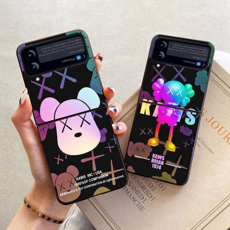 Kaws Off-White Galaxy Z Flip 4 5G 3 2 1 Case fashion monogram brand bear Sesame Street Cover Shookproof Stylish