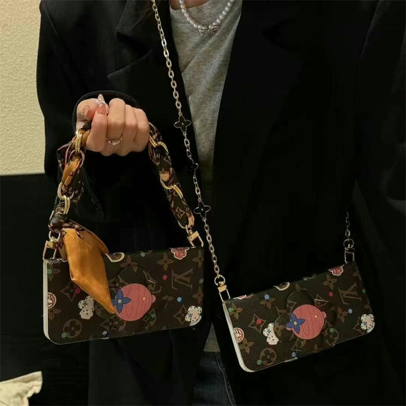  Louis Vuitton iPhone 15 16 Case